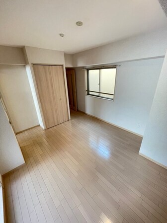 VILLA TOWER谷町の物件内観写真